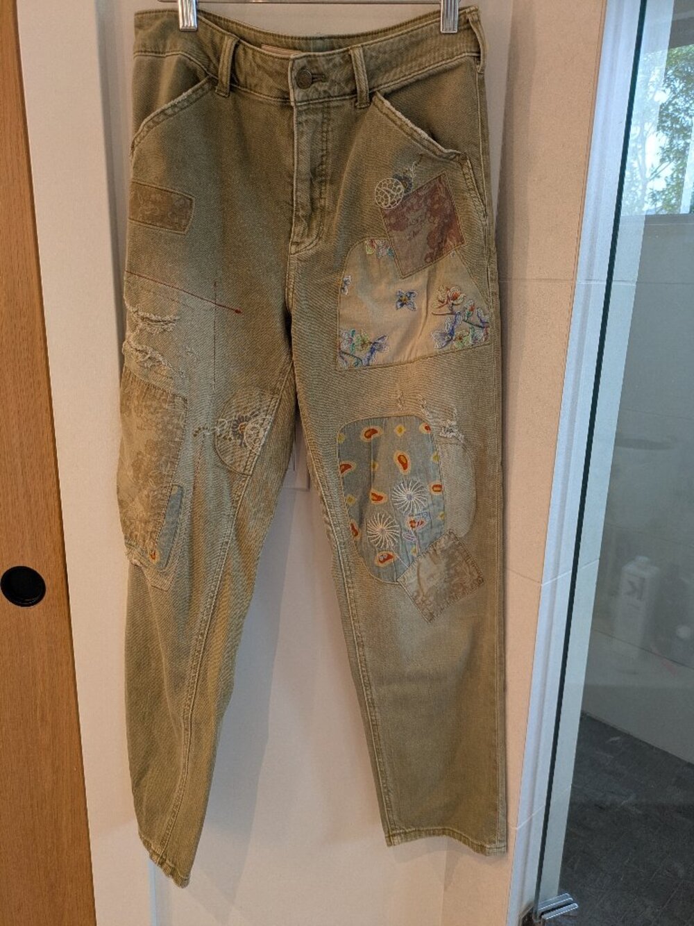 Pilcro The Wanderer Barrel Pants from Anthropologie Sage Green Size 28 - Picture 1 of 5